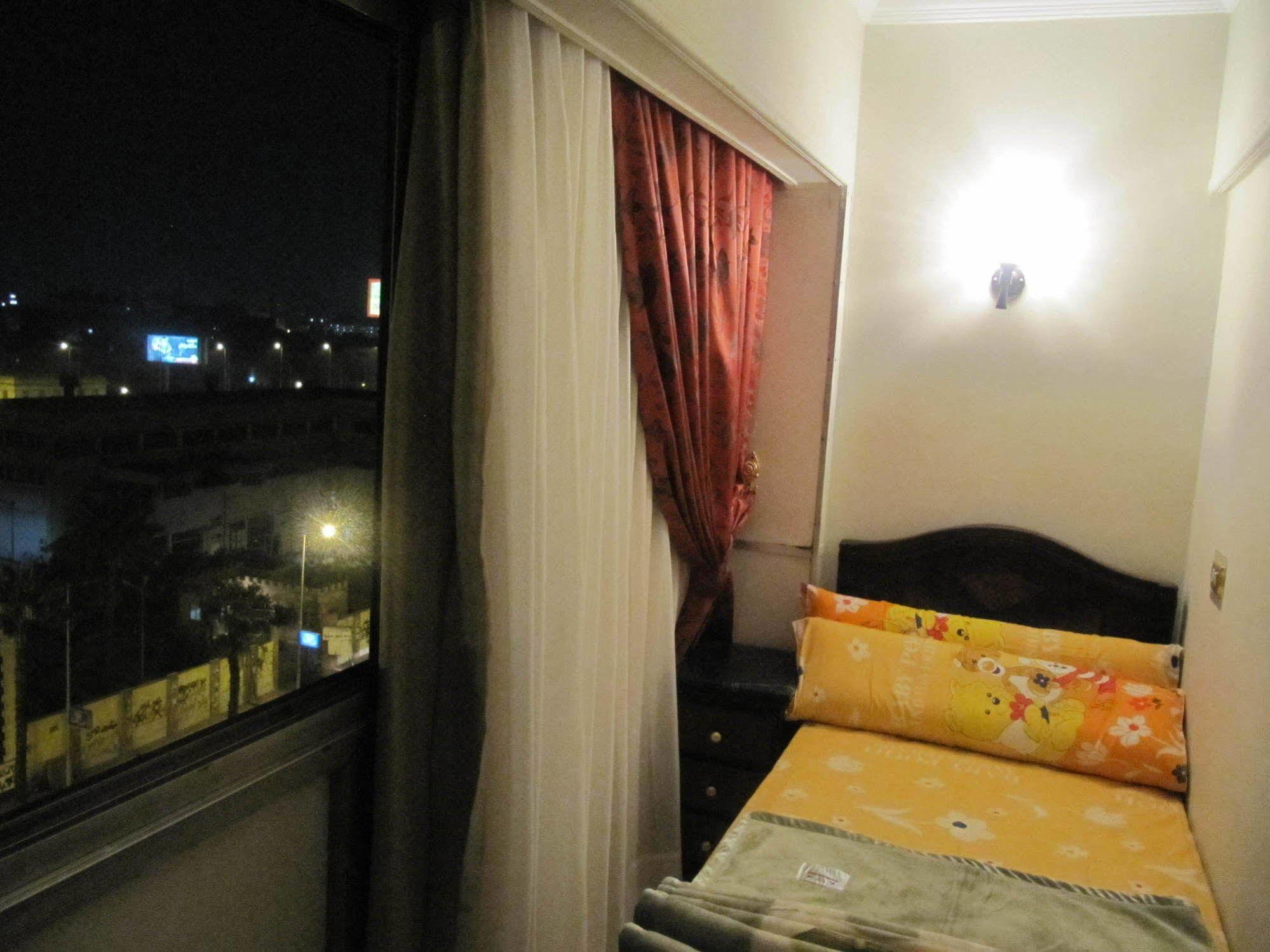 City Plaza Hostel El El Cairo Exterior foto